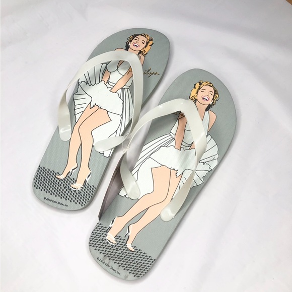 Marilyn Monroe Flip Flops thongs L 9-10 - Picture 1 of 5